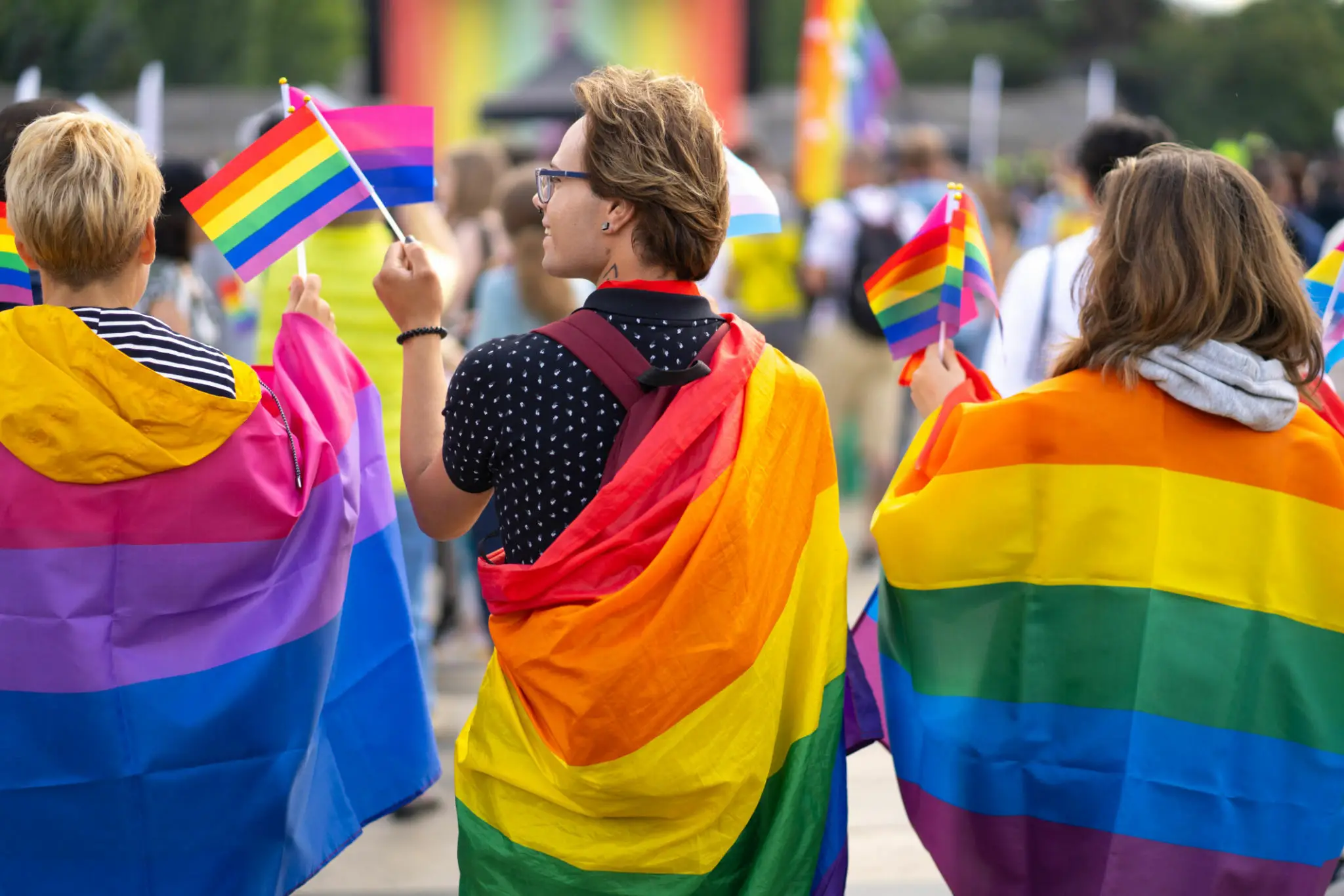 LGBT là gì? Khám phá thế giới Đa dạng về giới tính và Tình dục