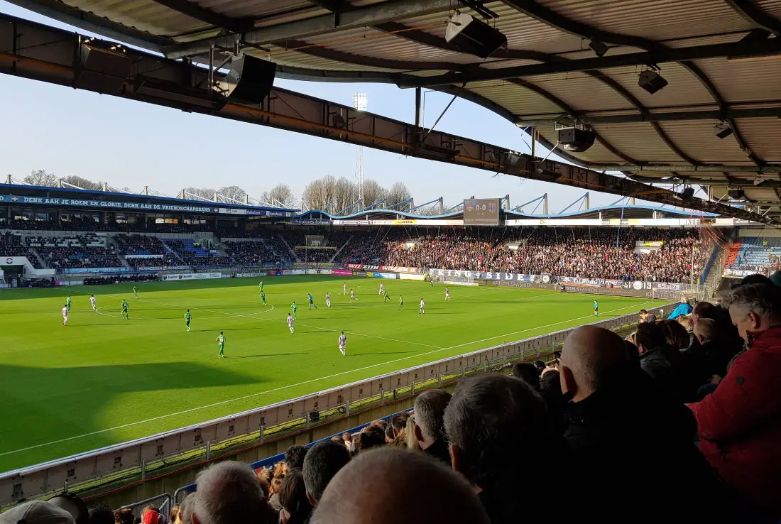 Sân vận động Koning Willem II Stadion: Điểm đến bóng đá tuyệt vời tại Tilburg, Hà Lan