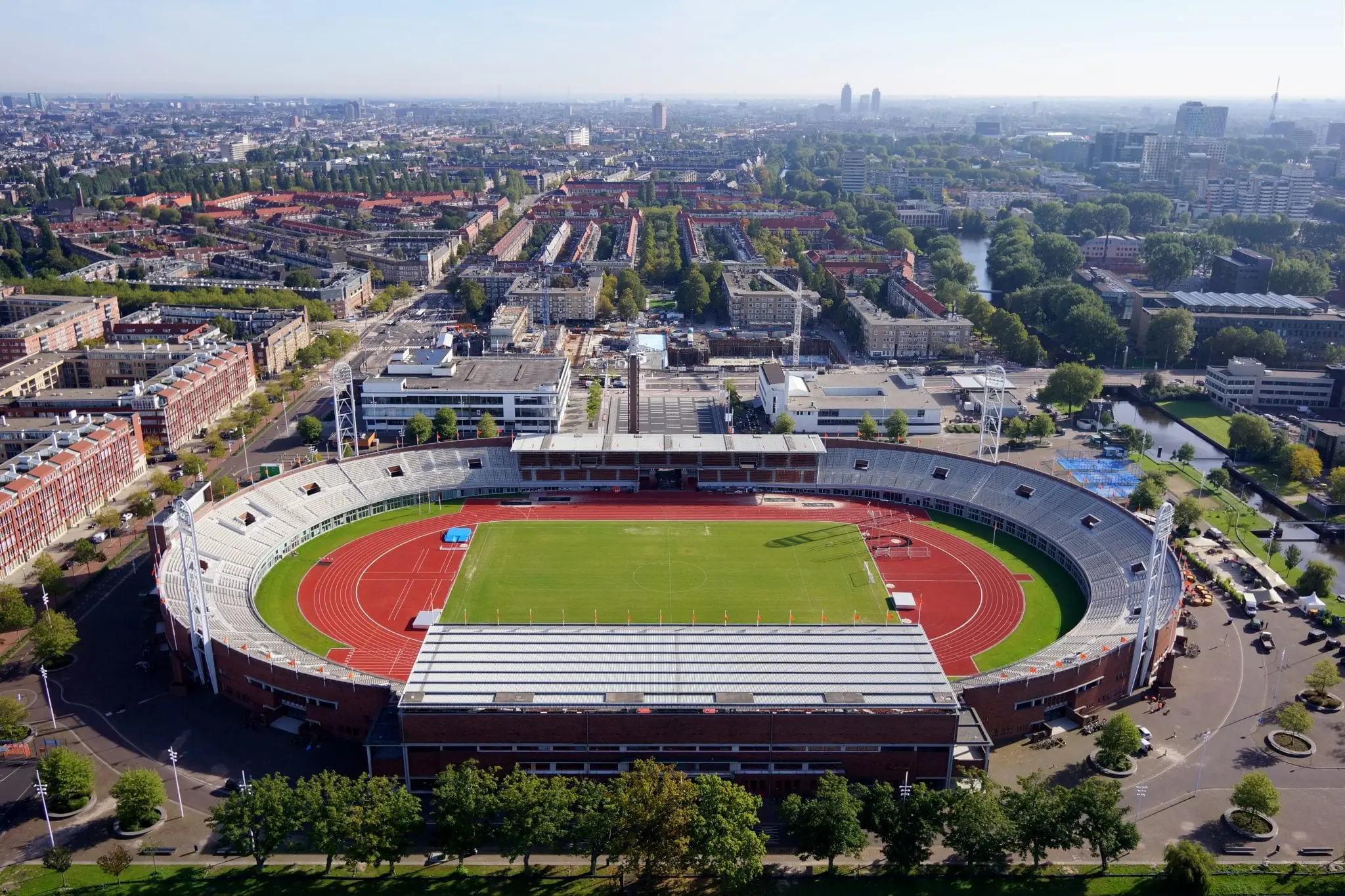 Sân vận động Olympisch Stadion: Biểu tượng thể thao Amsterdam và lịch sử văn hóa