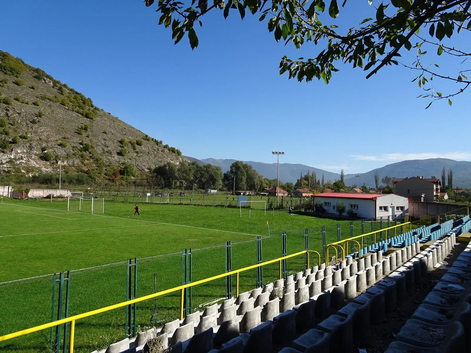 Sân vận động Stadion Gradski Kičevo: Khám phá lịch sử và tiện ích nổi bật