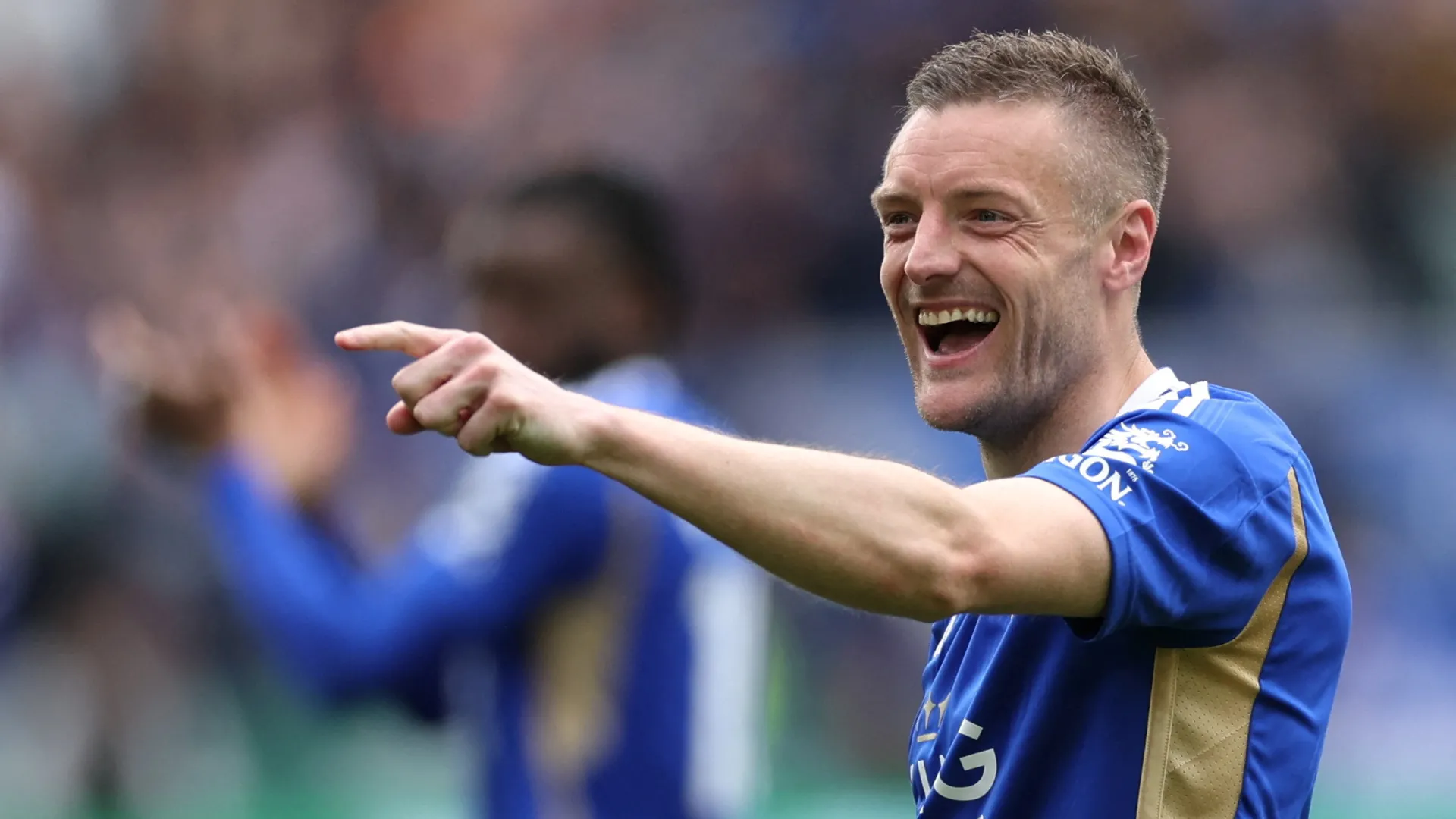 Jamie Vardy ăn mừng bàn thắng trong màu áo Leicester City
