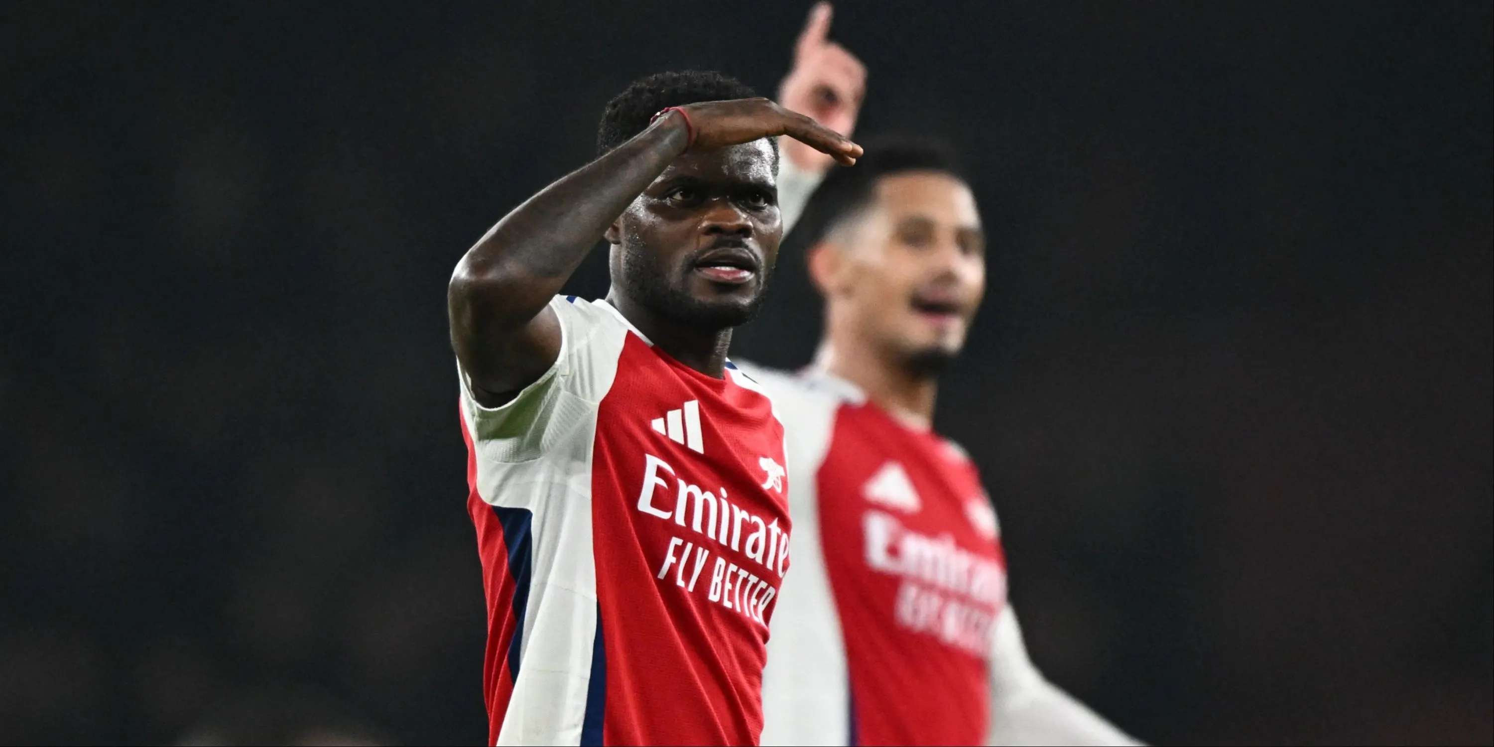 Thomas Partey tiền vệ người Ghana có thể tiếp tục gắn bó với Arsenal