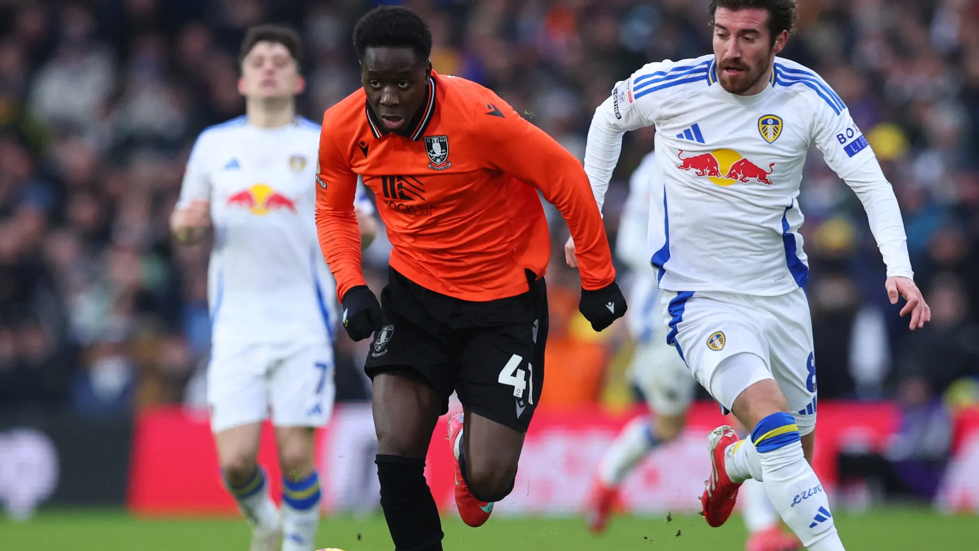 Djeidi Gassama, tài năng trẻ đầy triển vọng của Sheffield Wednesday