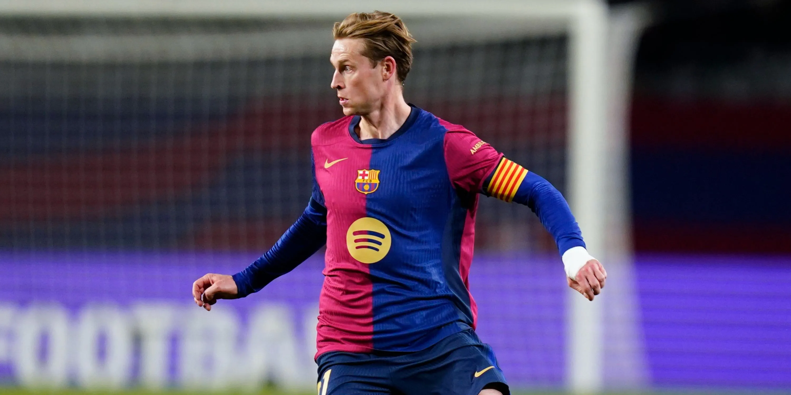 Frenkie de Jong trong màu áo Barcelona tại La Liga