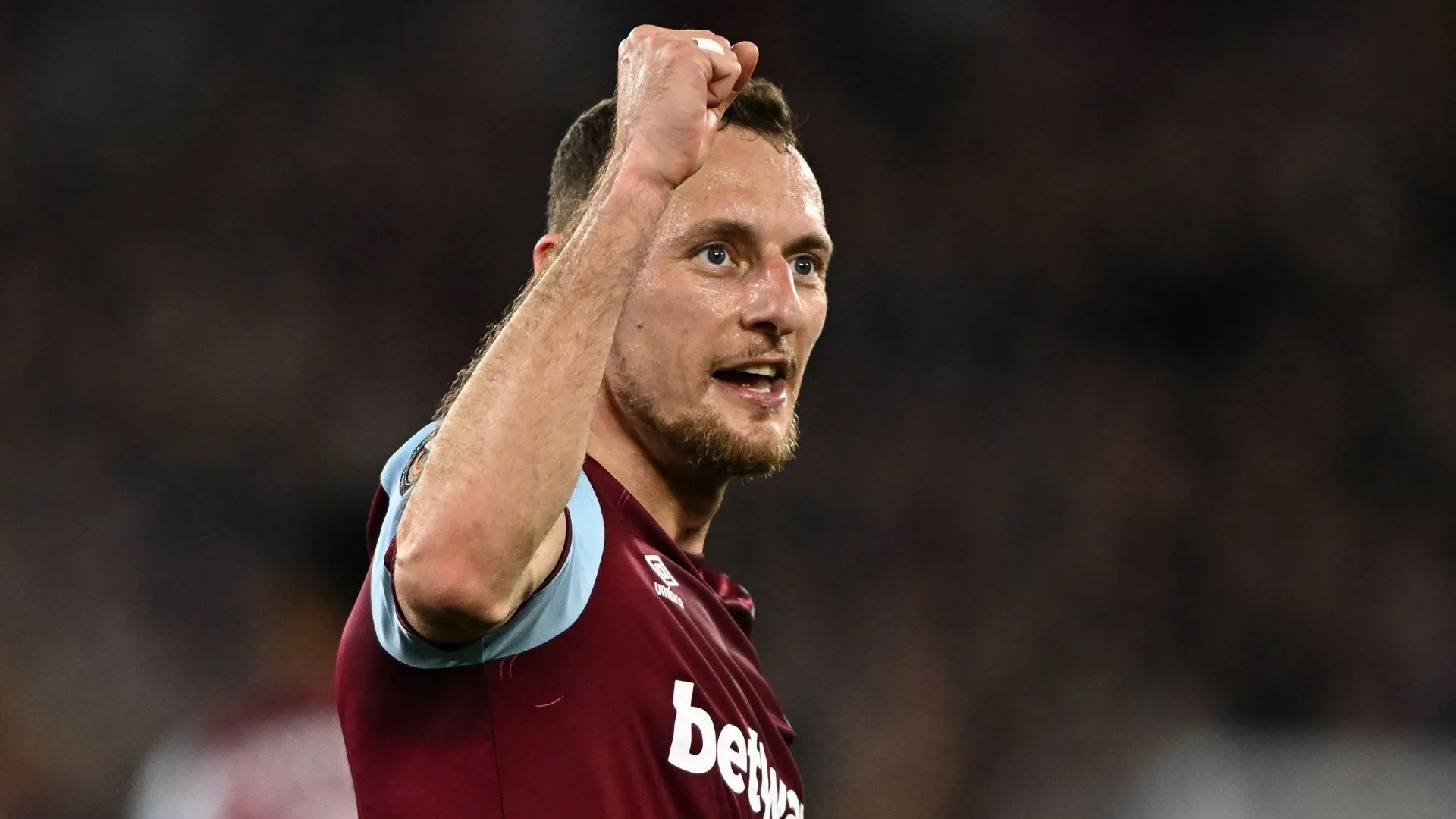 Hậu vệ Vladimir Coufal trong màu áo West Ham United.