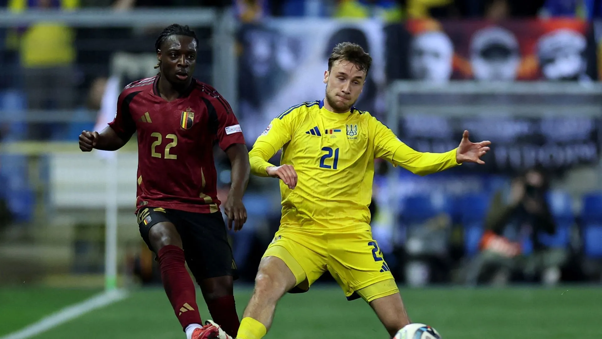 Tiền đạo Vladyslav Vanat của Dynamo Kyiv, cầu thủ được Leeds và Fulham quan tâm