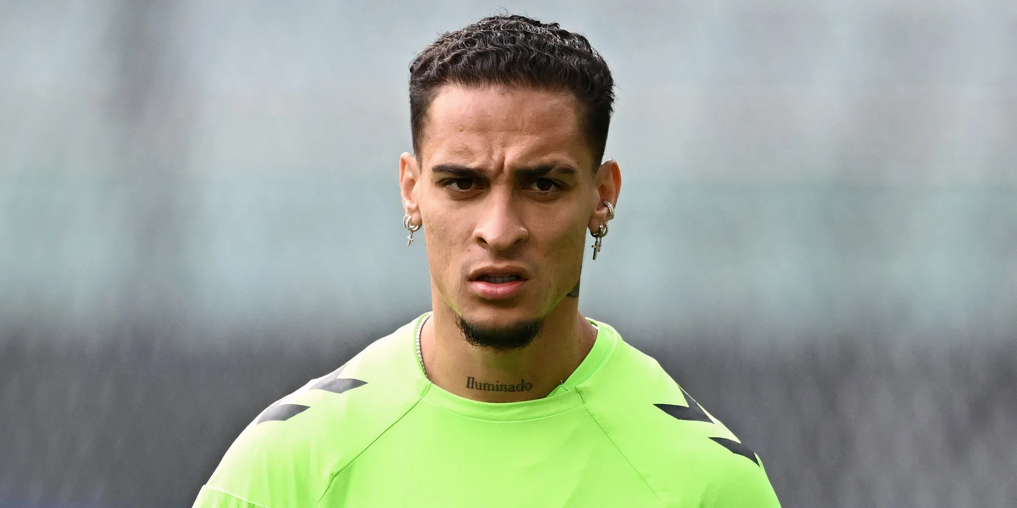 Antony xúc động chia tay Real Betis sau thời gian cho mượn
