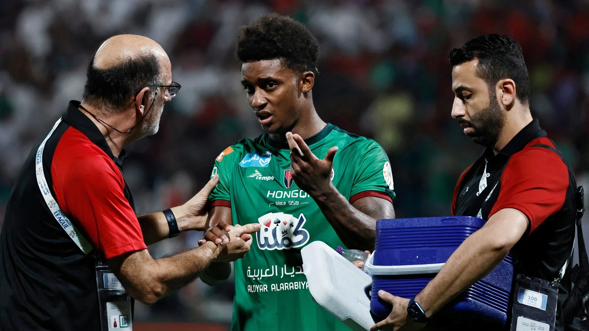 Demarai Gray - mục tiêu chuyển nhượng tiềm năng của Birmingham City