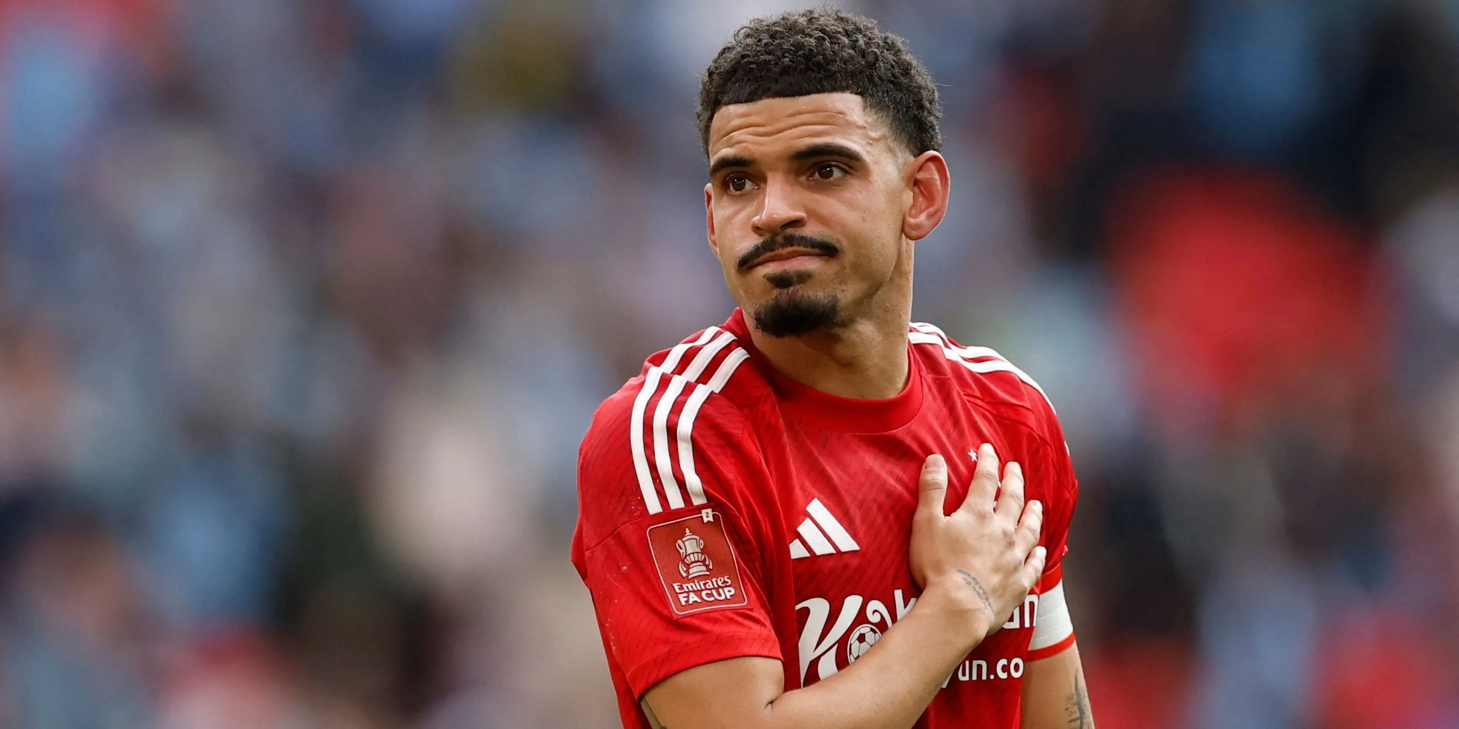 Morgan Gibbs-White, tiền vệ tấn công của Nottingham Forest, trong một trận đấu.
