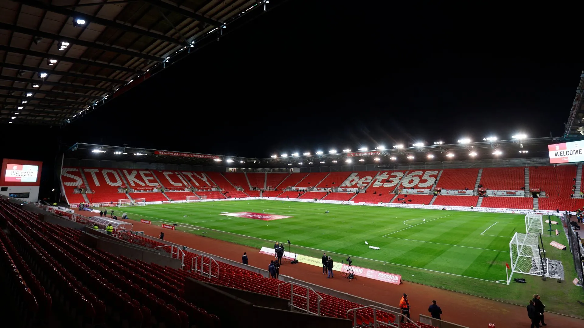 Sân vận động Bet365 của Stoke City, nơi Sol Sidibe đã trưởng thành và để lại nhiều tiếc nuối