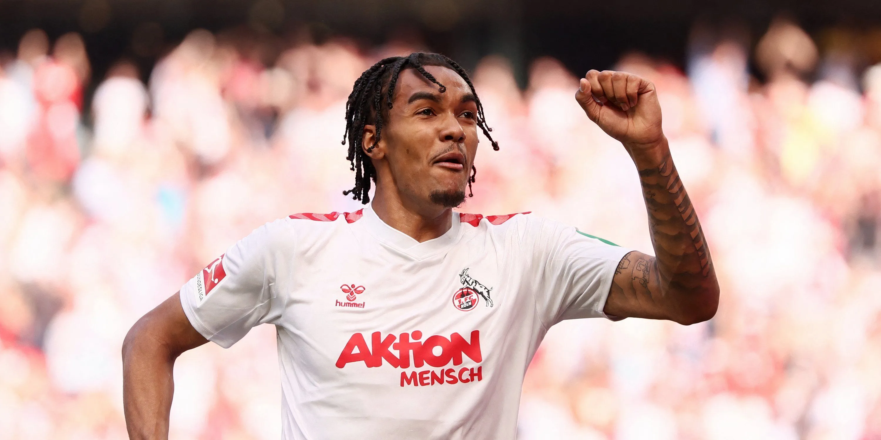 Tiền đạo Damion Downs trong màu áo FC Koln