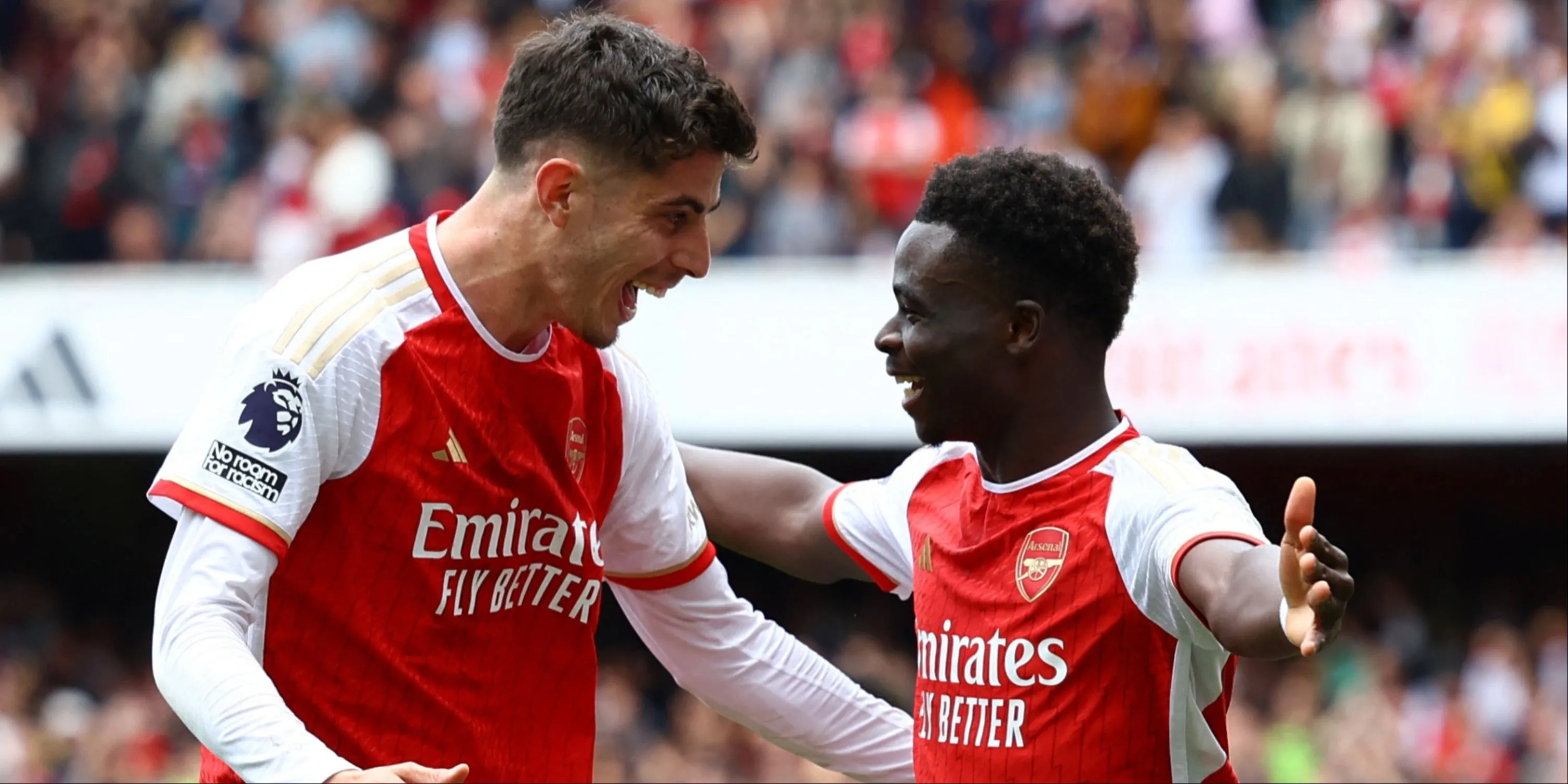 Tiền đạo Kai Havertz và tiền vệ Bukayo Saka ăn mừng bàn thắng của Arsenal