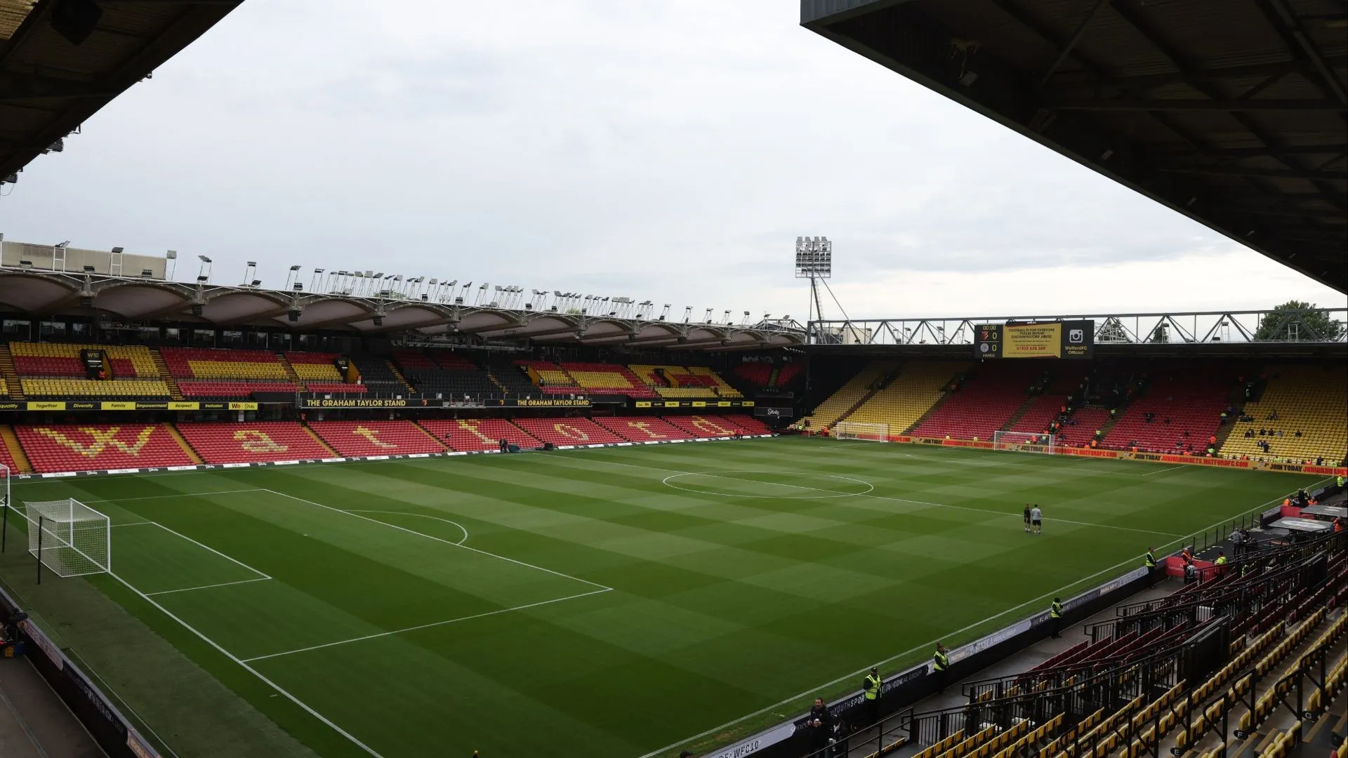 Sân vận động Vicarage Road của Watford nhìn từ trên cao