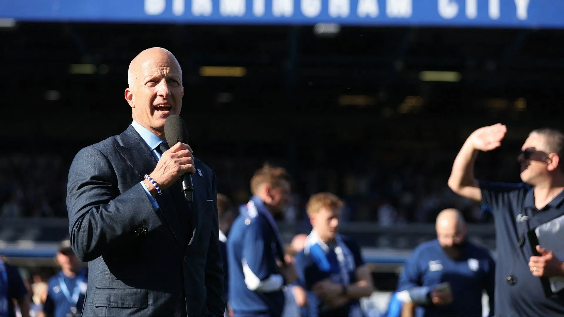 Tom Wagner phát biểu trước người hâm mộ Birmingham City