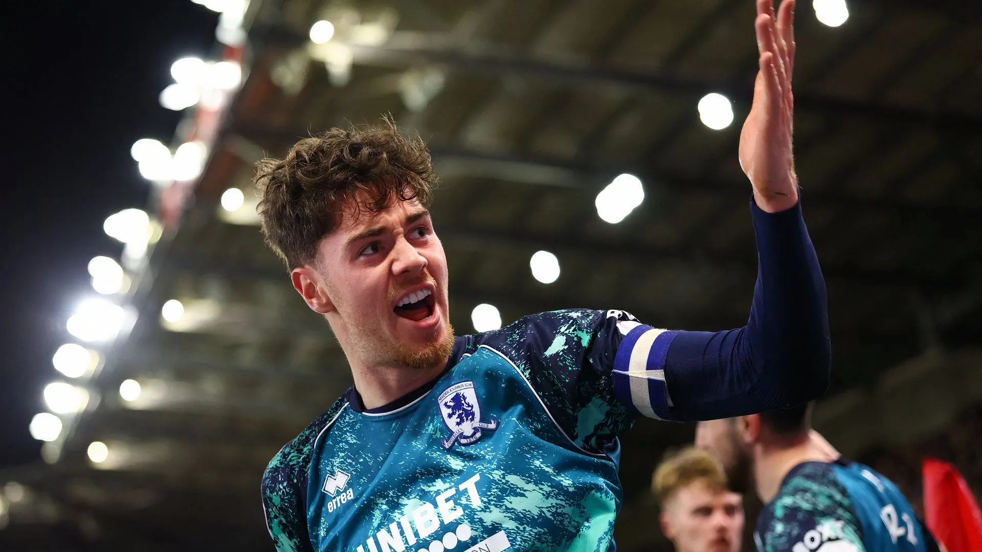Tiền vệ Hayden Hackney ăn mừng cùng đồng đội Middlesbrough